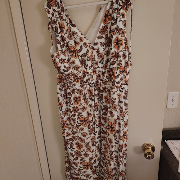 Long dress with short sleeves for sale extra large - Picture 7 of 8